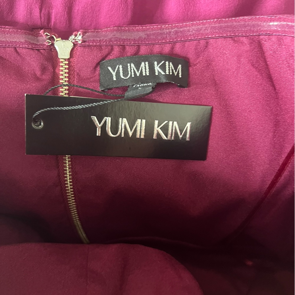 Yumi Kim Glamour Night Midi Strapless Dress in Burgundy Size Large - Picture 7 of 8